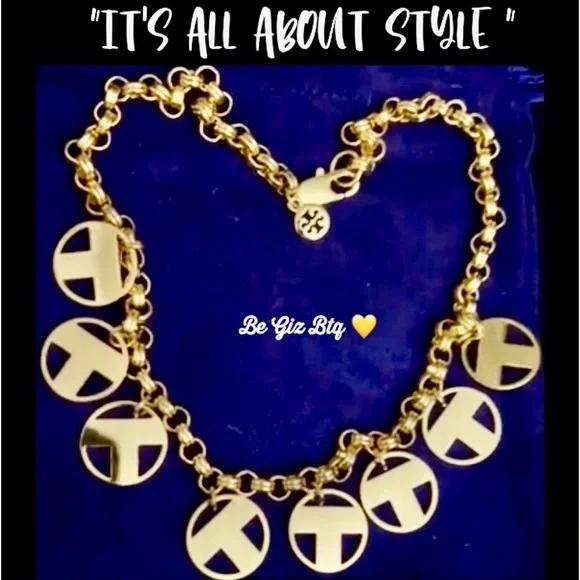 🔥🔥Tory Burch Authentic Shiny Gold Unique T Round Charms Logo Necklace - Picture 3 of 7